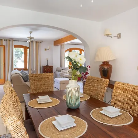 Villa Lovely By Abahana Moraira